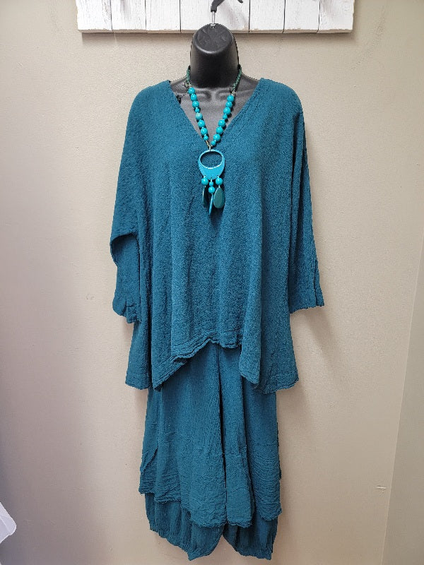 OMG 2 Color Ways - Come "Tango" with These Beautiful 3/4 Length Sleeved Tops