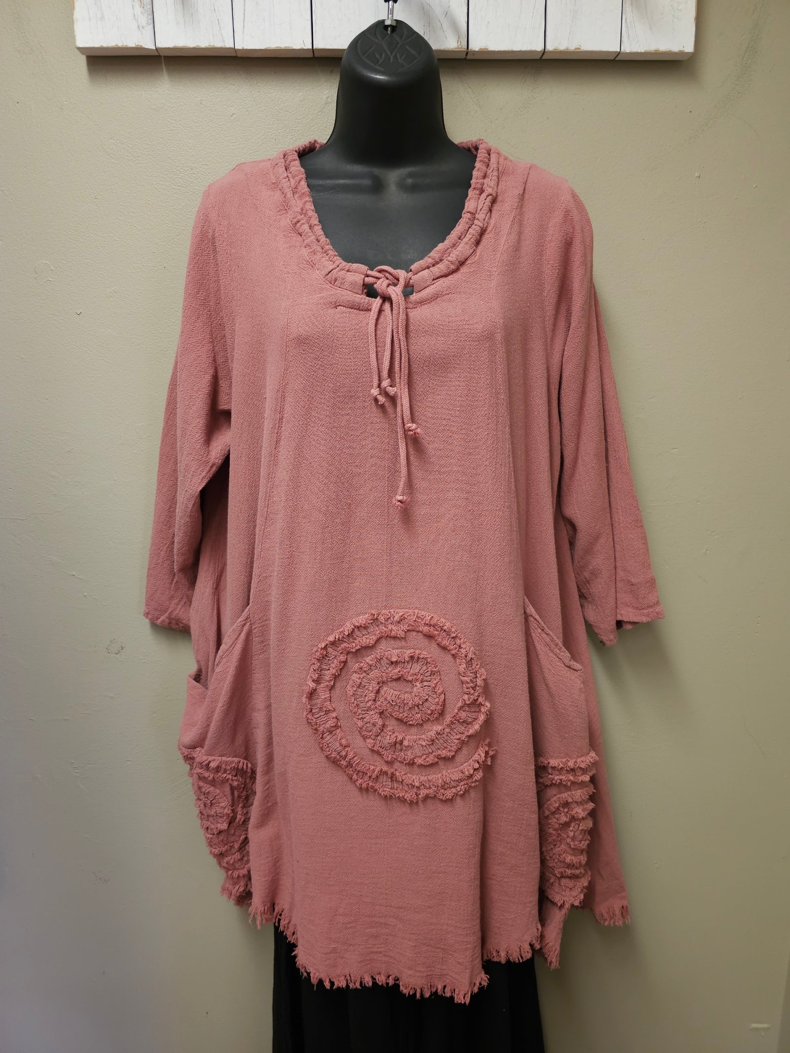 OMG 6 Color Ways - 3/4 Sleeves with "Circle" Designs