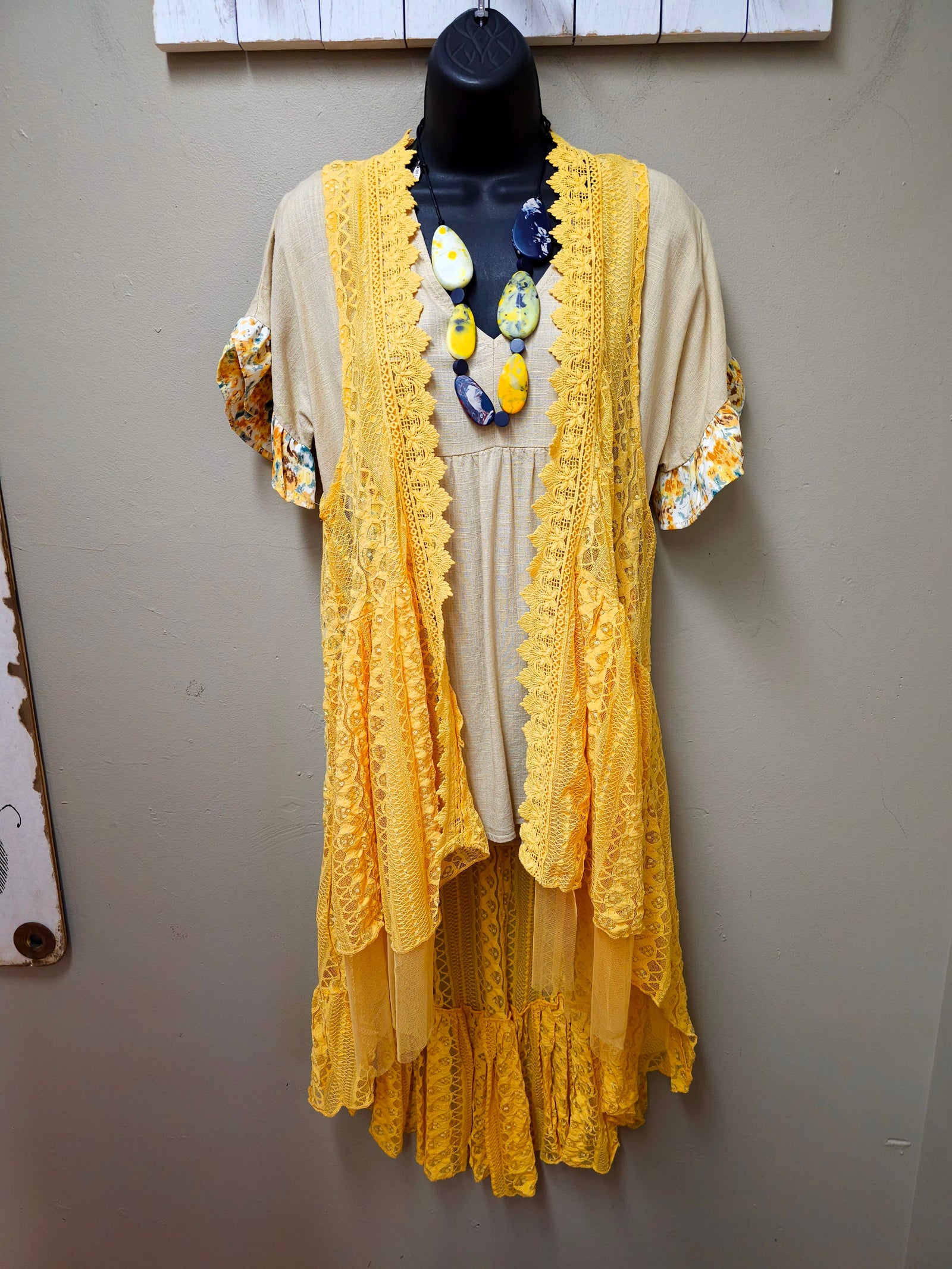 Elegant Lace Vest in Mustard Yellow