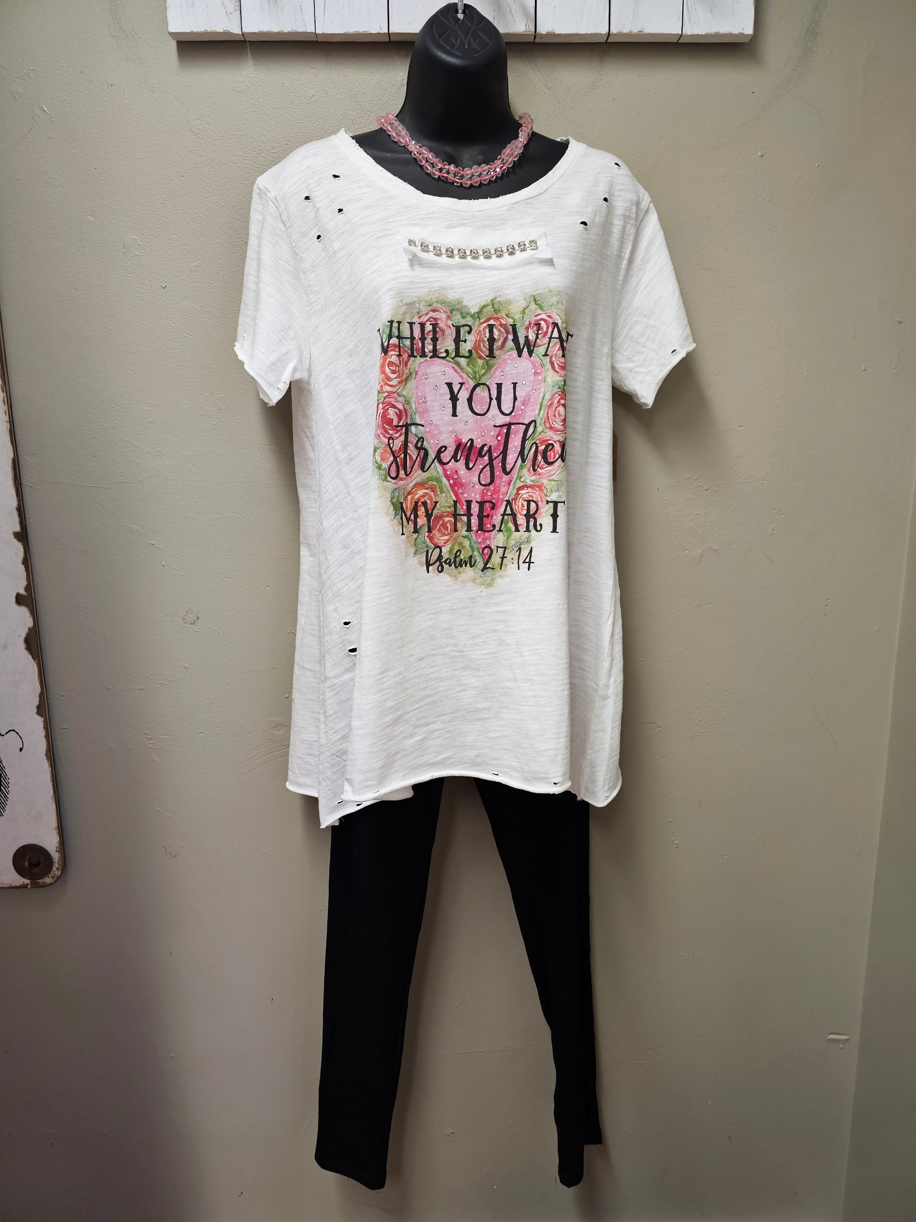 Beautiful Scripture Tattered Tee Psalm 27:14