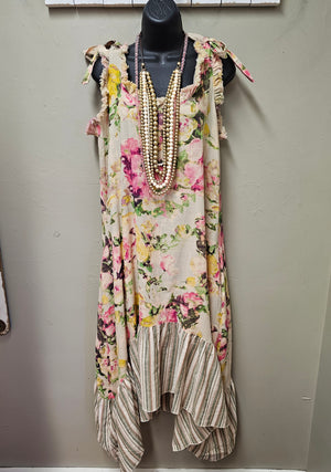 Beautiful Bohemian Style Floral Dress