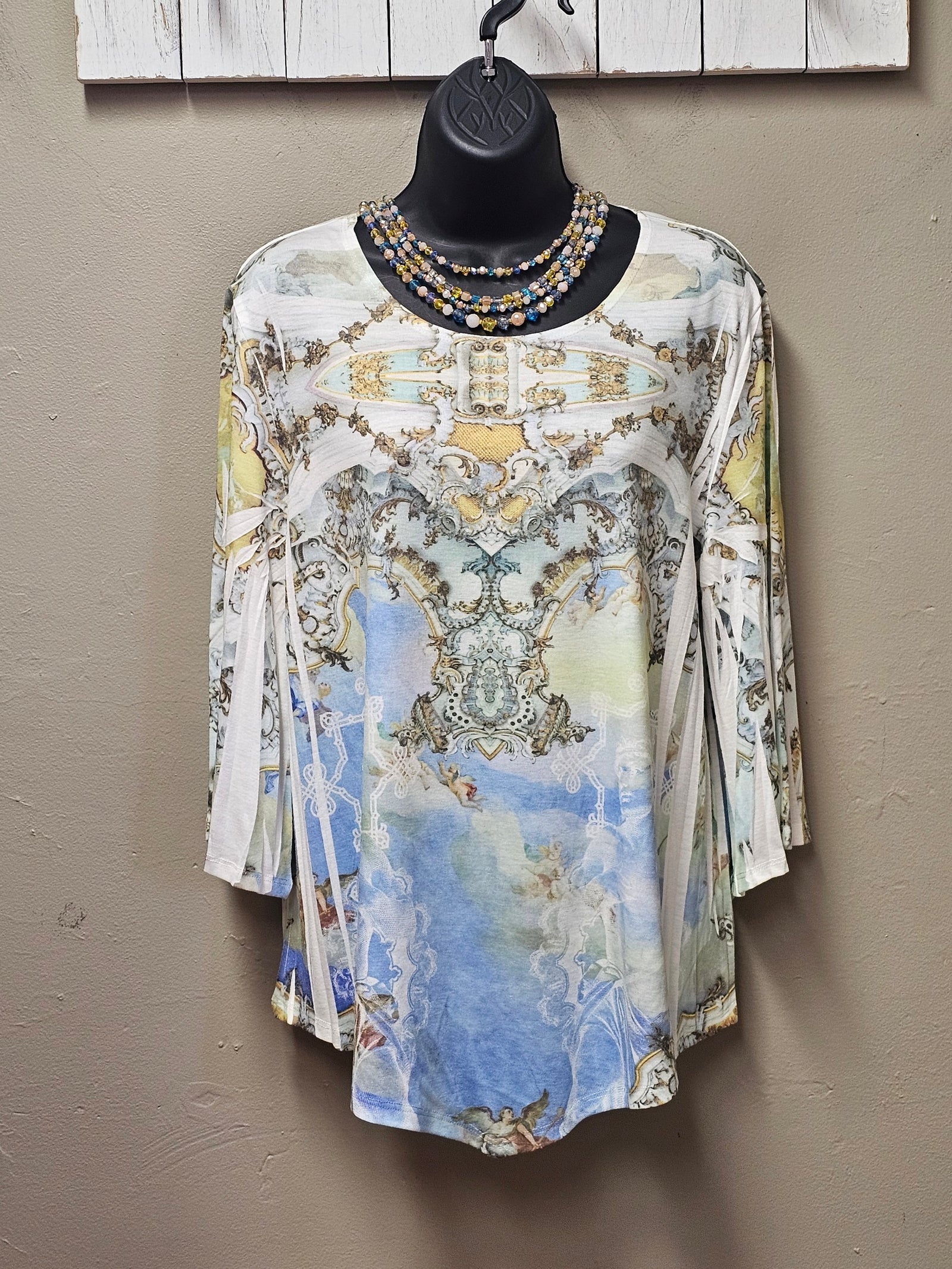 Gorgeous Lightweight Knit Top with Renaissance Sublimation Print with 3\4 Sleeves