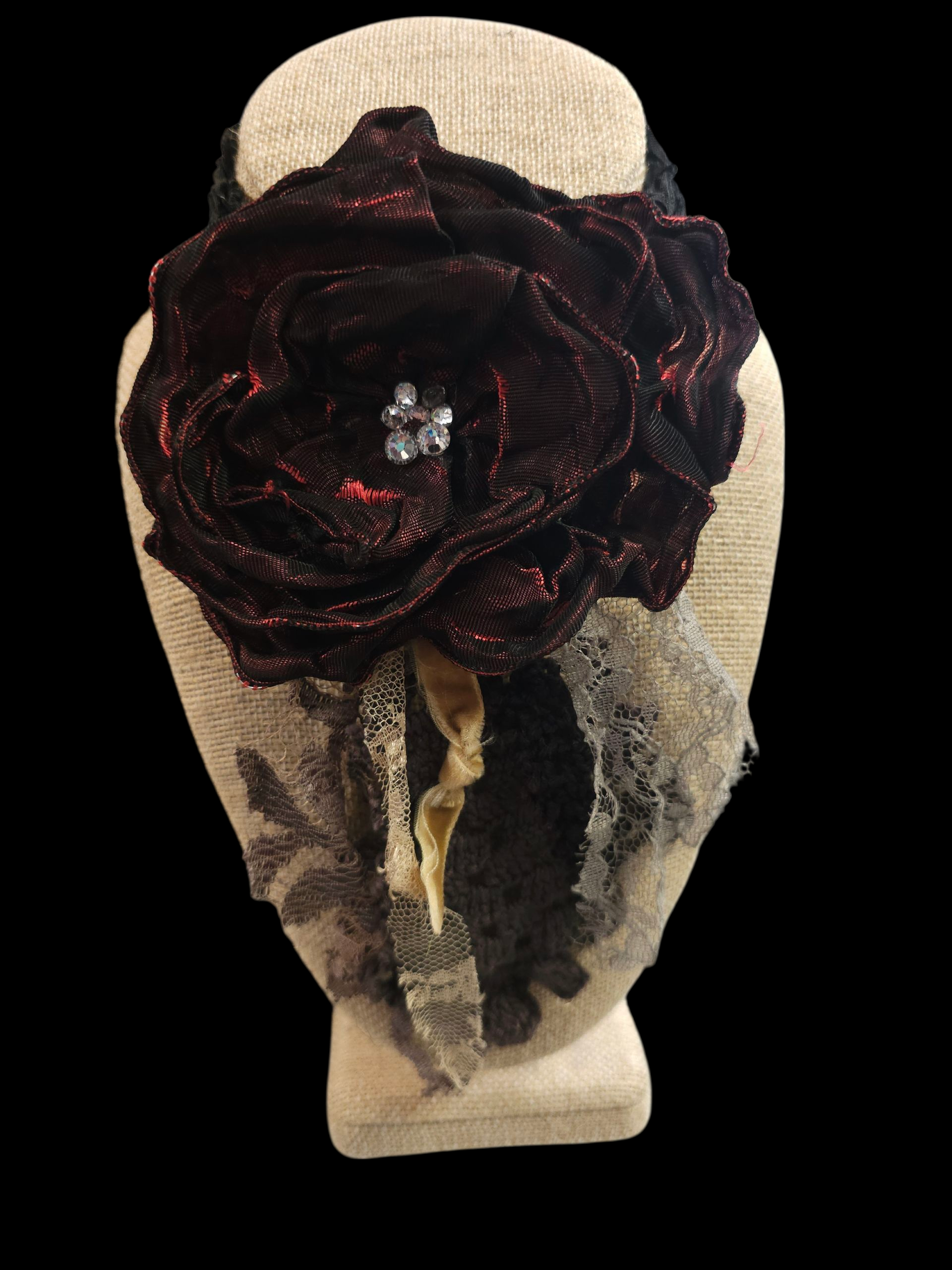 Large - Vintage-Inspired Handcrafted Fabric Flowers Brooch/Necklace