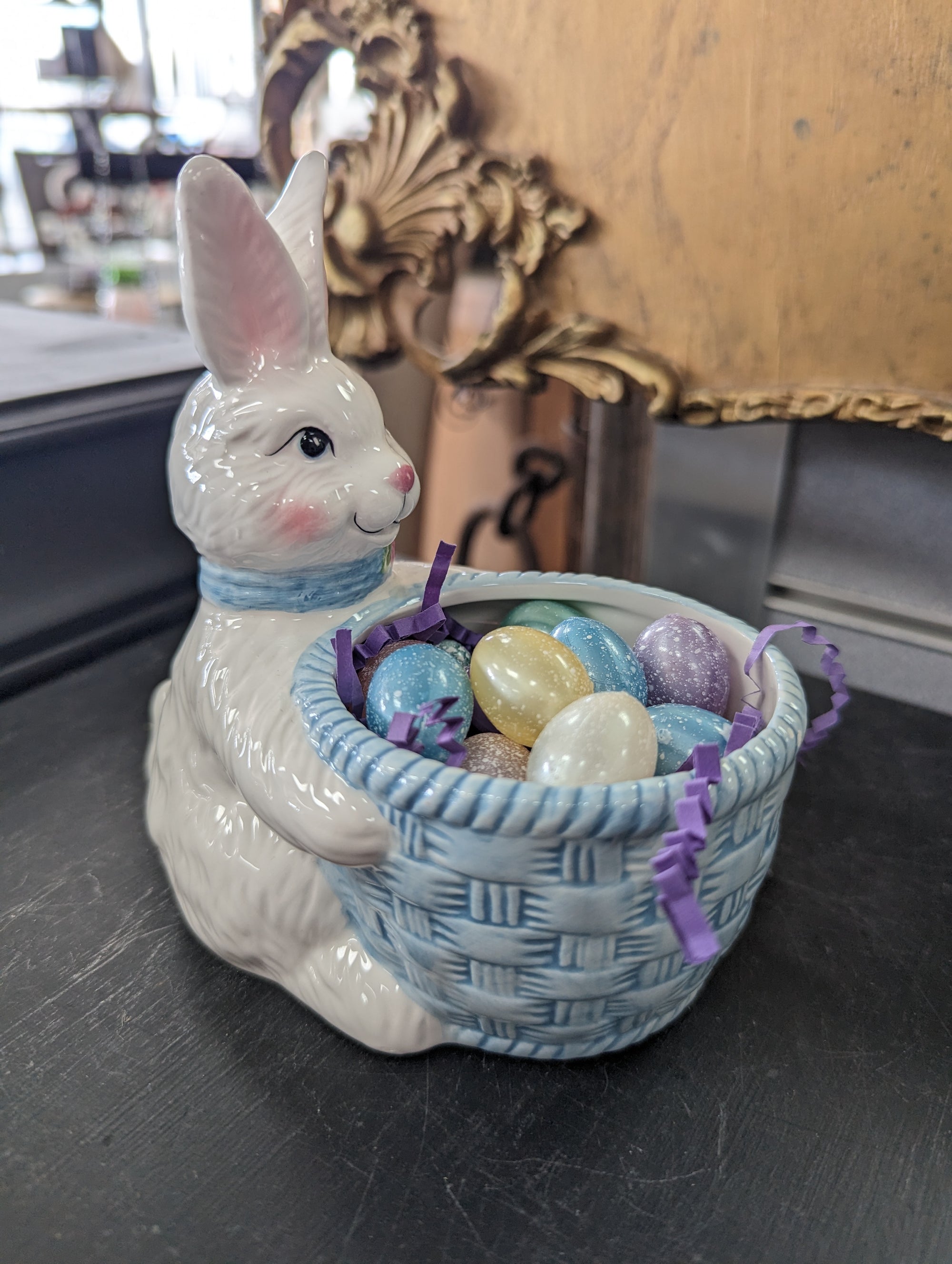 Vintage Avon Bunny Basket