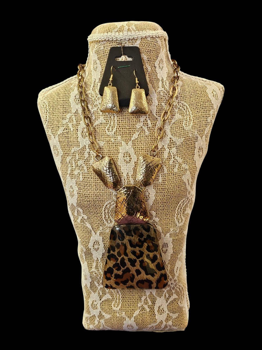 FINAL SALE was $32.99 -  Gorgeous Statement Leopard Design Necklace with Earrings