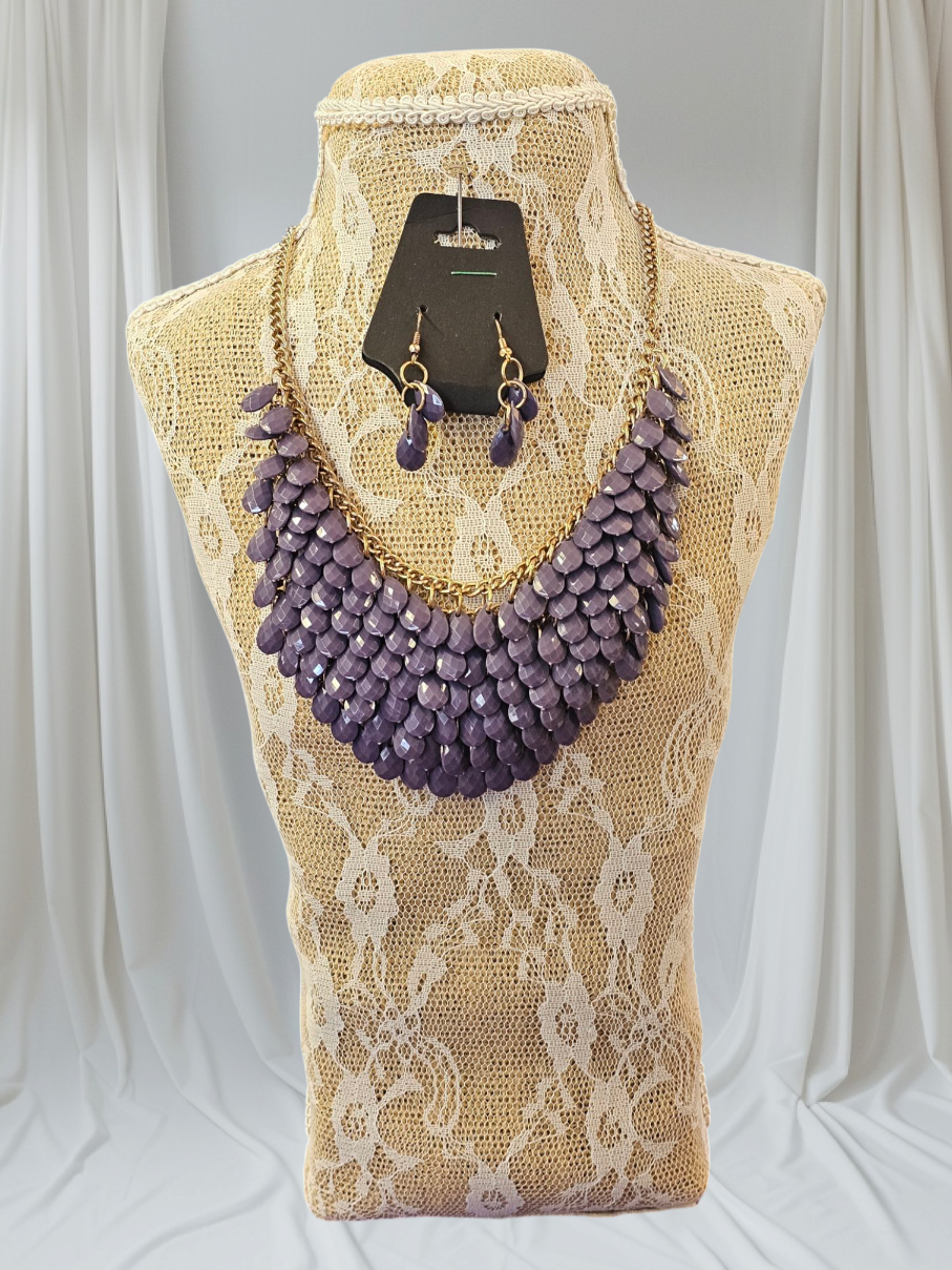 FINAL SALE was $26.99 -  Gorgeous Drape Lavender Necklace with Earring