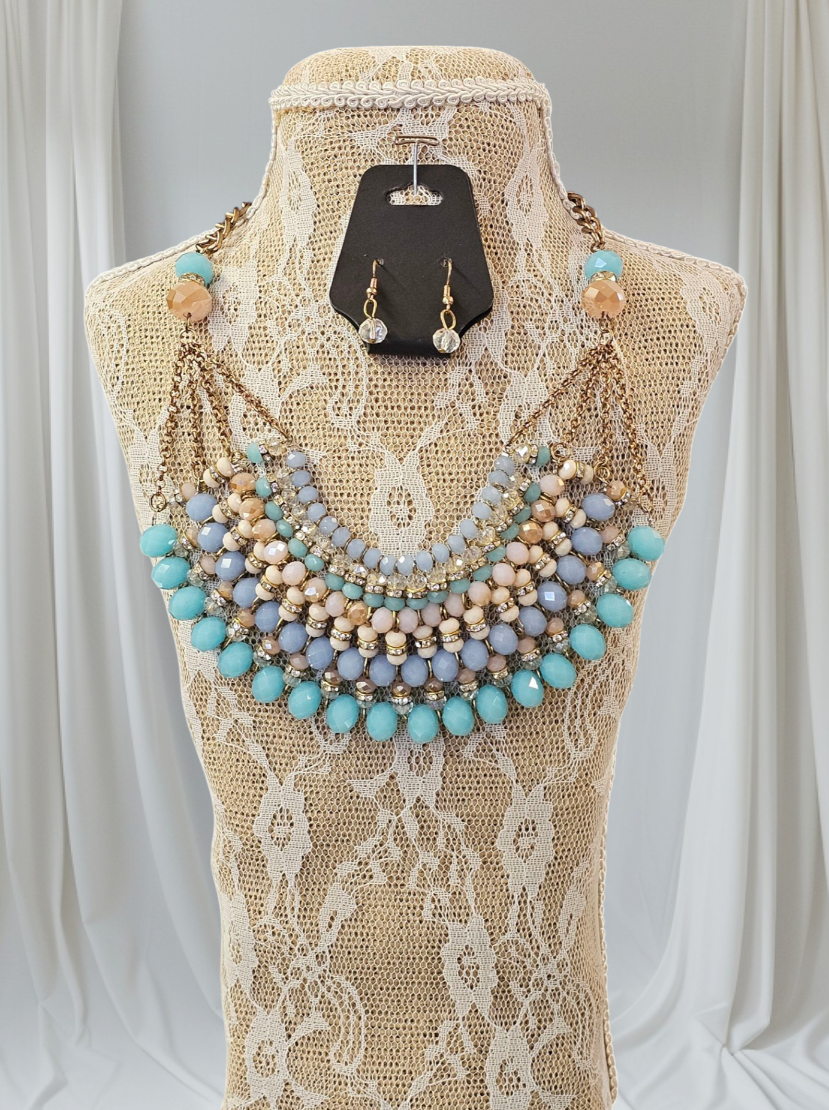 FINAL SALE was $26.99 - Beautiful Blue Beaded Bib Necklace