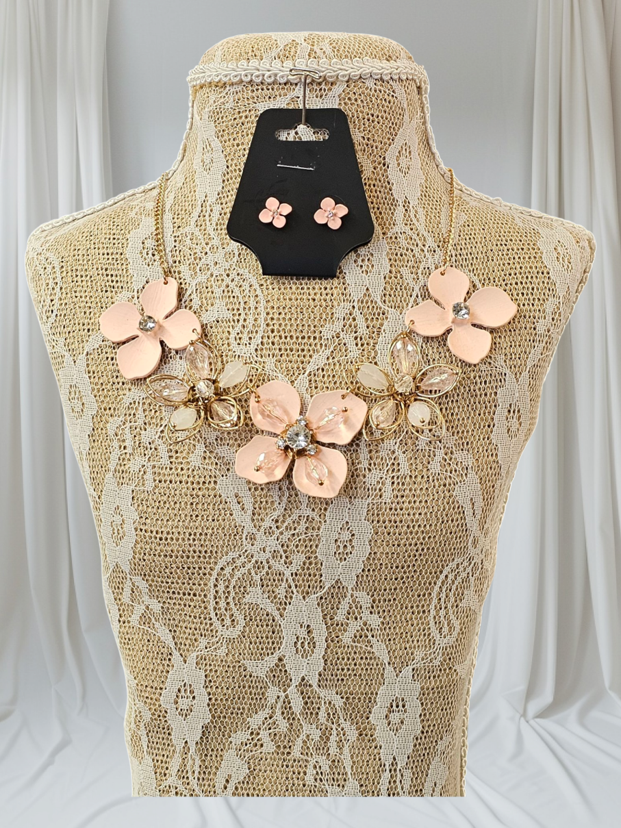 FINAL SALE was $24.99 - Sweet Light Pink Flower Necklace