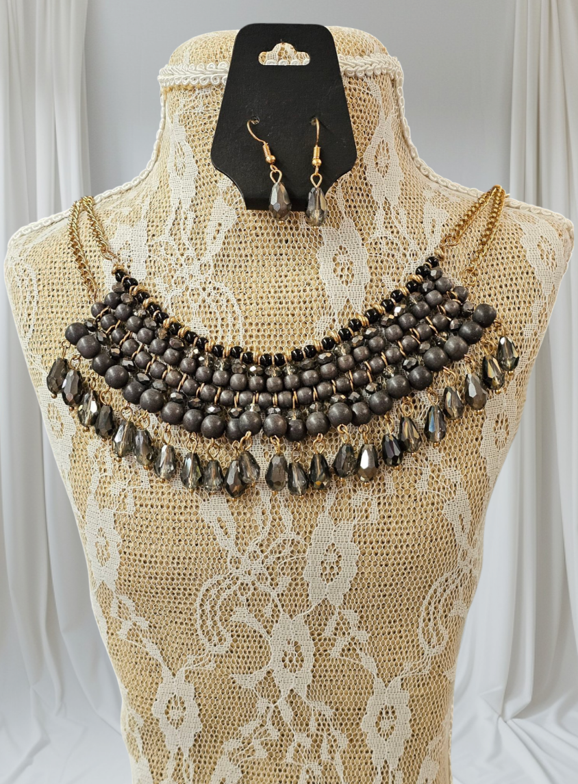 FINAL SALE was $24.99 - Beautiful Grey Beaded Bib Necklace