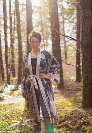 "The Looking Glass" Gorgeous Opera Long Belted Duster